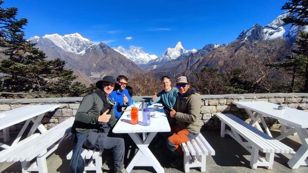 Cho La Pass